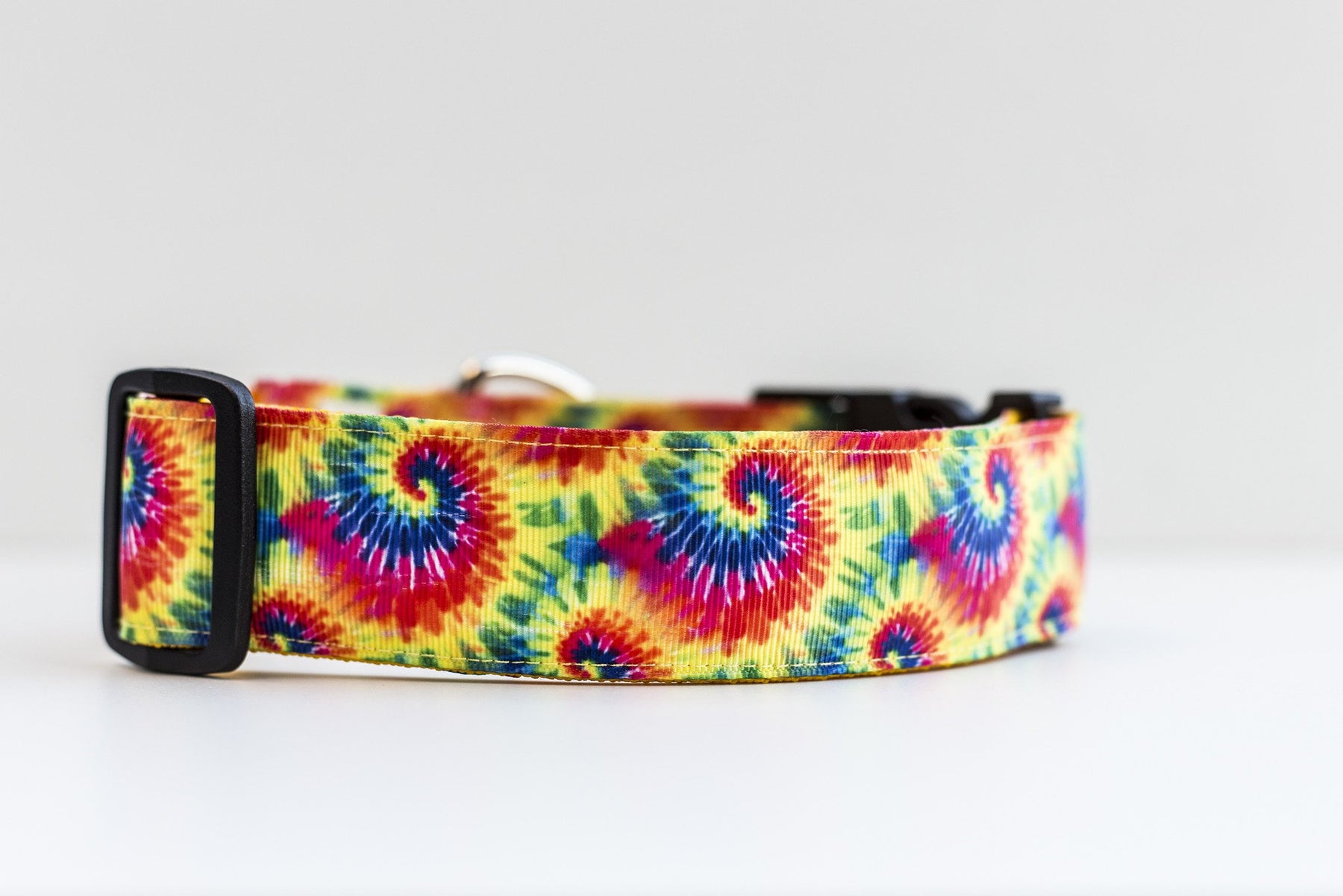 Rainbow Tie Dye Dog Collar – Kira's Pet Shop